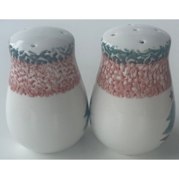 Gibson Housewares Christmas Tree Salt & Pepper Shakers Ceramic 3.5" Tall - Picture 4 of 10
